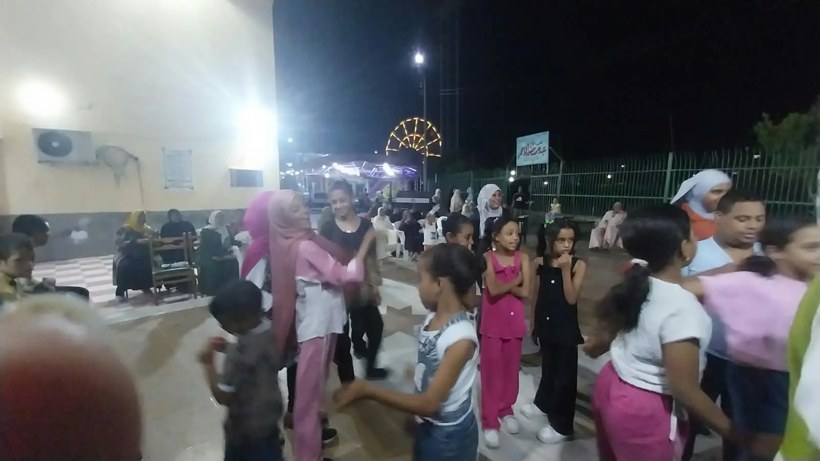 مركز شباب مدينة قنا ينظم مهرجانًا ترفيهيًا للأطفال ذوي الهمم - 1000895518