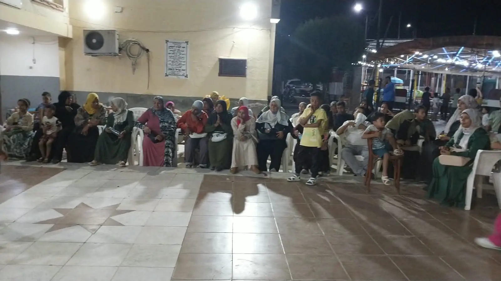 مركز شباب مدينة قنا ينظم مهرجانًا ترفيهيًا للأطفال ذوي الهمم - 1000895845