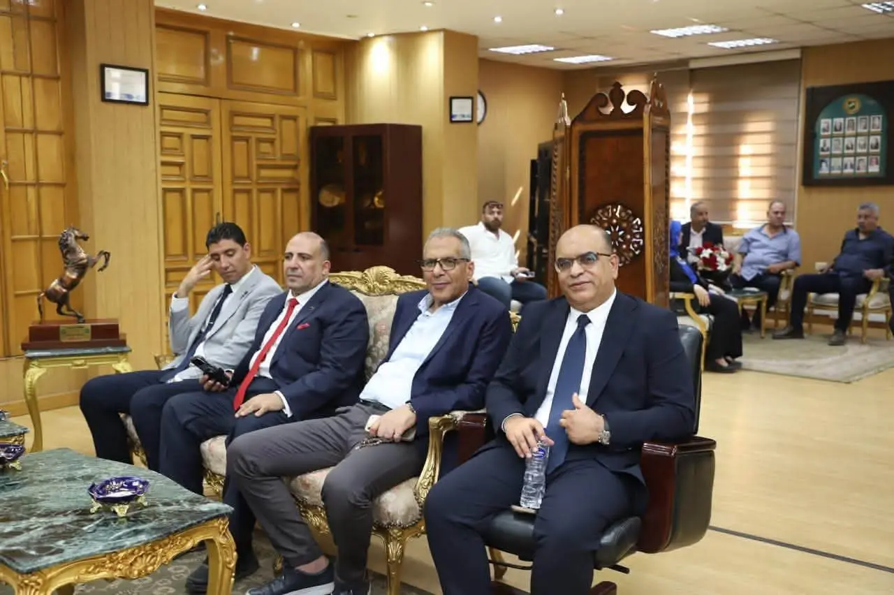 «مستقبل وطن» في الشرقية.. قوافل طبية وتجهيز مستشفى ومدرسة وسداد مصروفات دراسية لغير القادرين - 1000896152