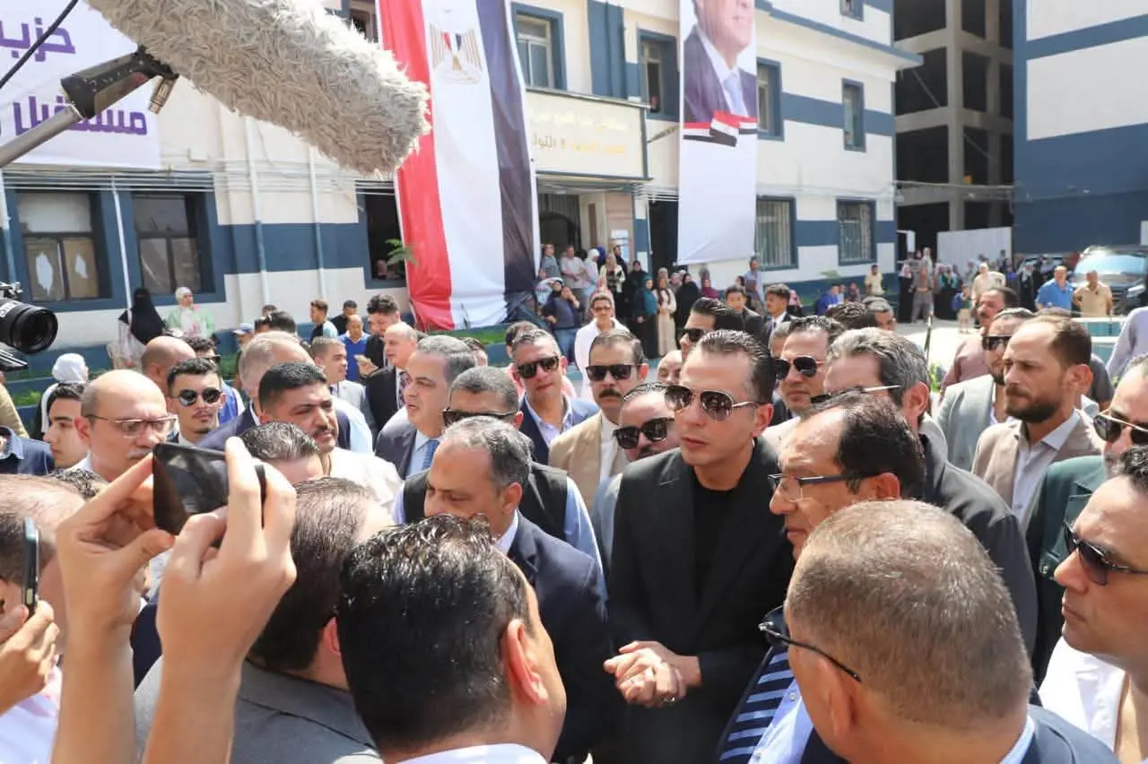 «مستقبل وطن» في الشرقية.. قوافل طبية وتجهيز مستشفى ومدرسة وسداد مصروفات دراسية لغير القادرين - 1000896177
