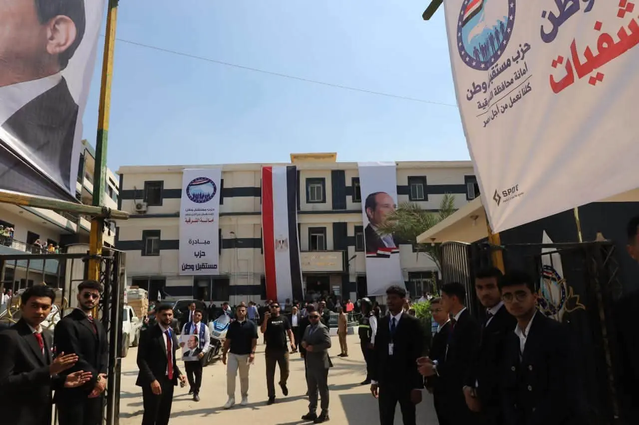 «مستقبل وطن» في الشرقية.. قوافل طبية وتجهيز مستشفى ومدرسة وسداد مصروفات دراسية لغير القادرين - 1000896183