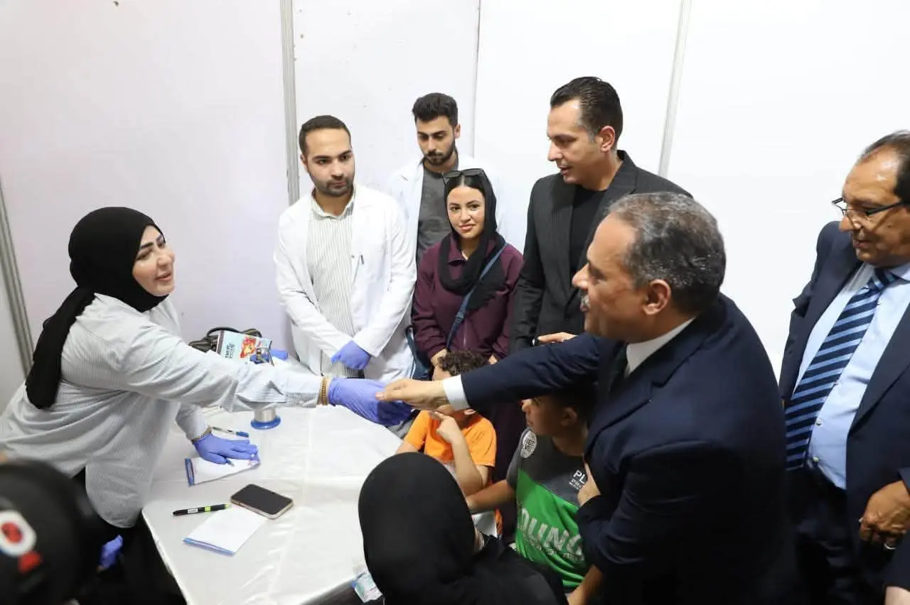 «مستقبل وطن» في الشرقية.. قوافل طبية وتجهيز مستشفى ومدرسة وسداد مصروفات دراسية لغير القادرين - 1000896186