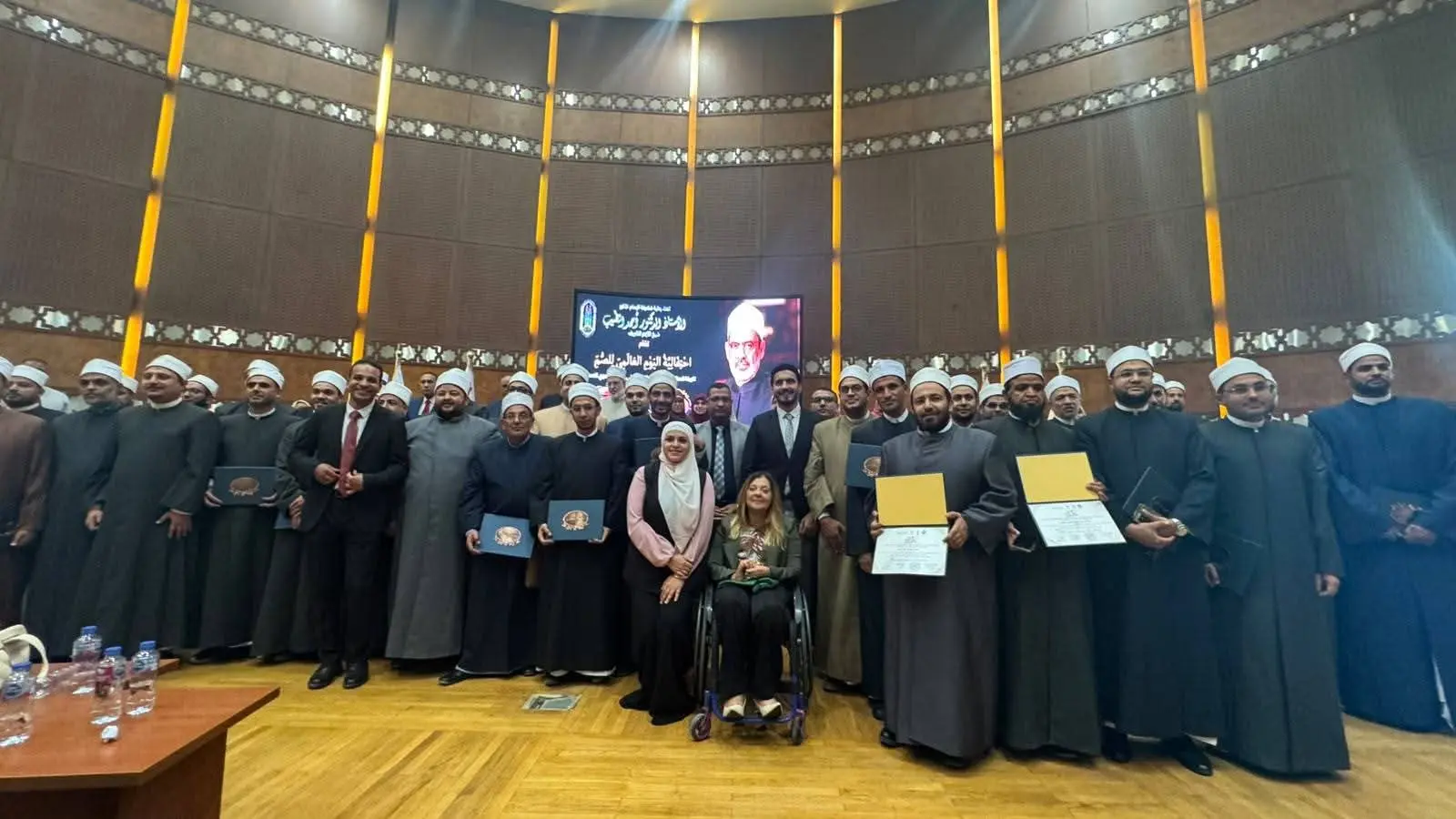 تخريج أول دفعة من مبادرة تمكين الوعاظ والدعاة من استخدام لغة الإشارة