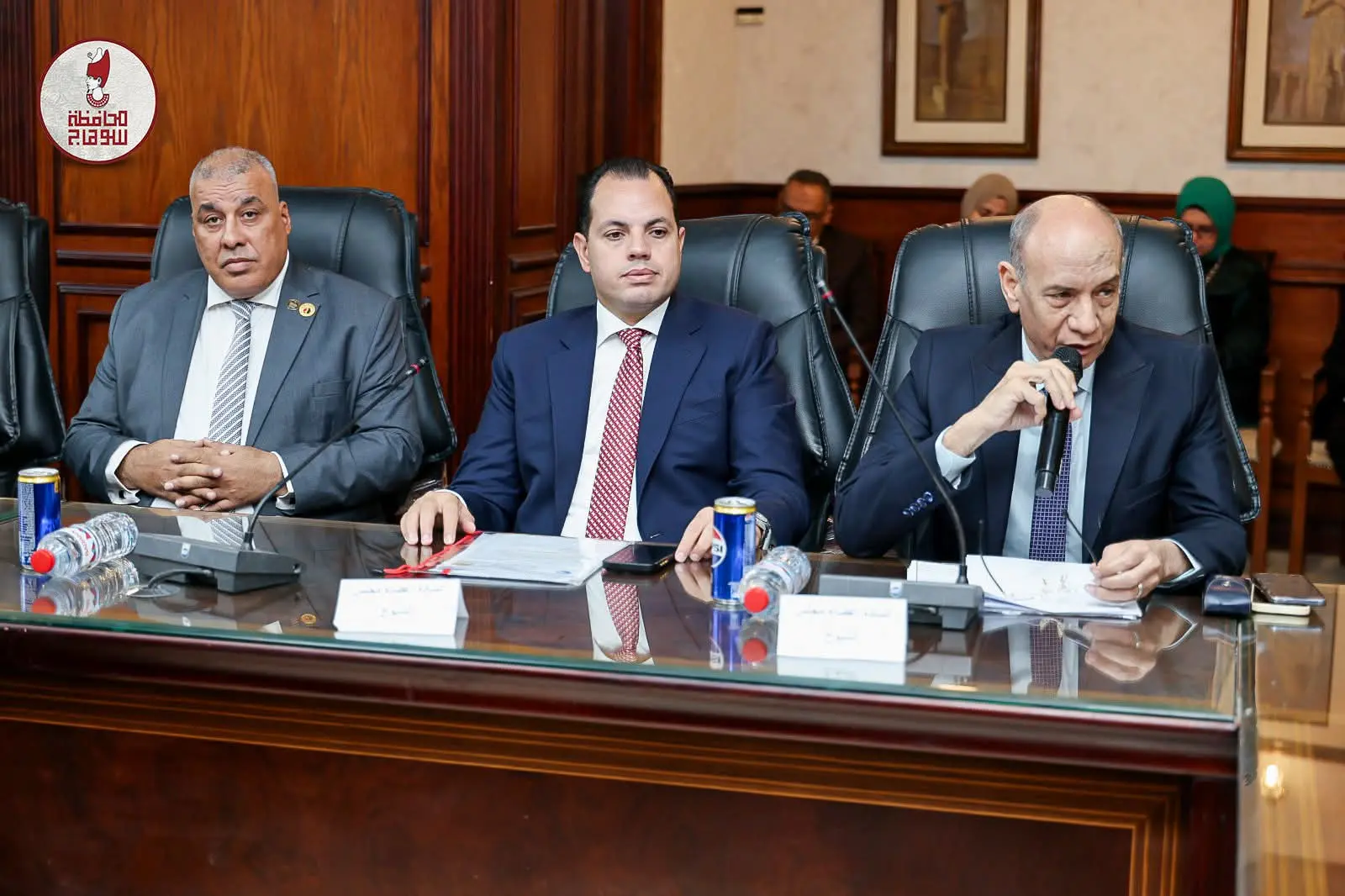 محافظ سوهاج يبحث مع الهيئة البرلمانية لمجلس الشيوخ مطالب المواطنين ودعم المشروعات