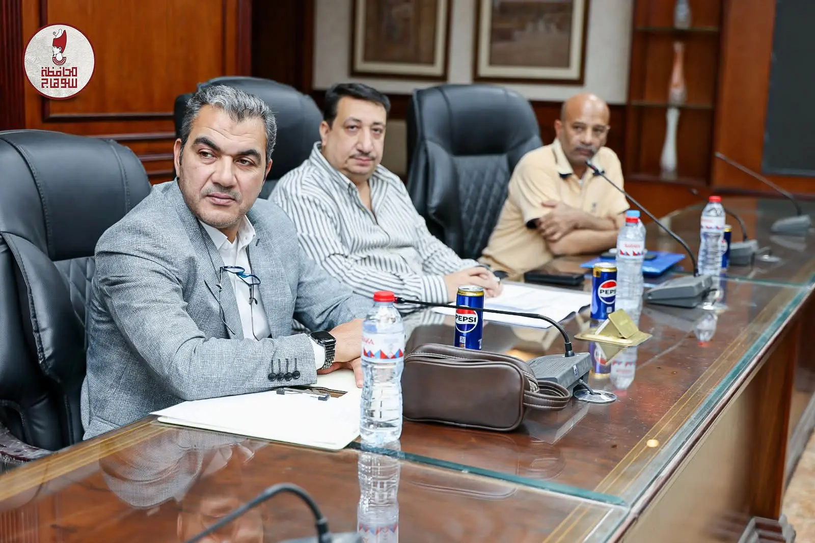 محافظ سوهاج يبحث مع الهيئة البرلمانية لمجلس الشيوخ مطالب المواطنين ودعم المشروعات
