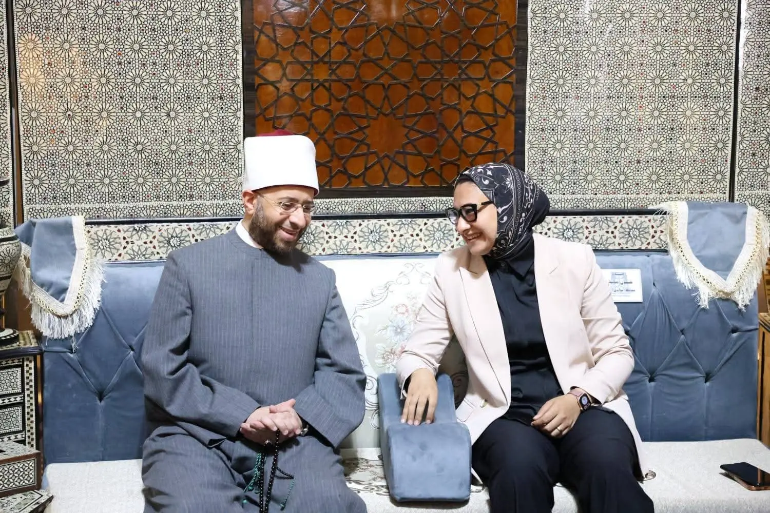 وزير الأوقاف ومحافظ الوادي الجديد يفتتحان 6 مساجد جديدة