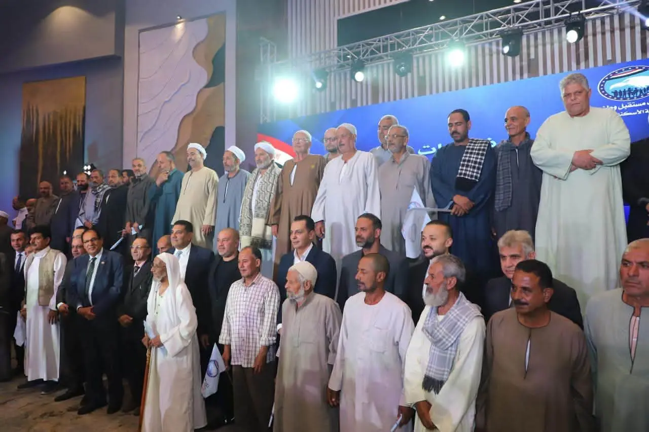 «مستقبل وطن» يدعم المزارعين بالإسكندرية بمعدات زراعية وأجهزة ري حديثة