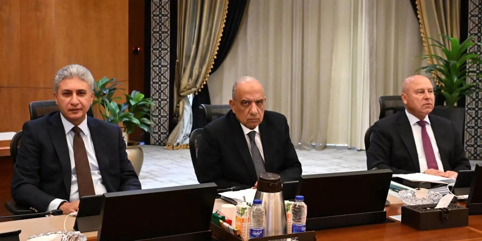 مدبولي يشيد بلقاء الرئيس ومجلسي الوزراء والمحافظين ويؤكد أهمية التواصل واستعراض الملفات
