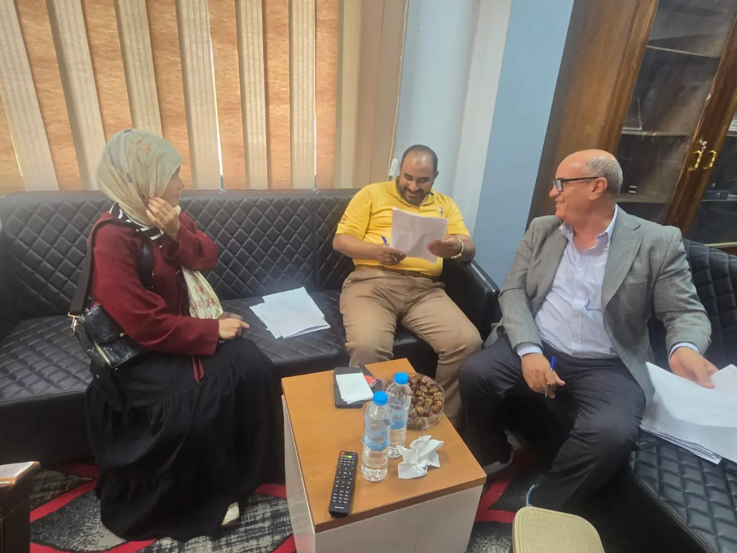 إجراء المقابلات الشخصية للمتقدمين للالتحاق بالمعهد الفني الصحي بجامعة قنا