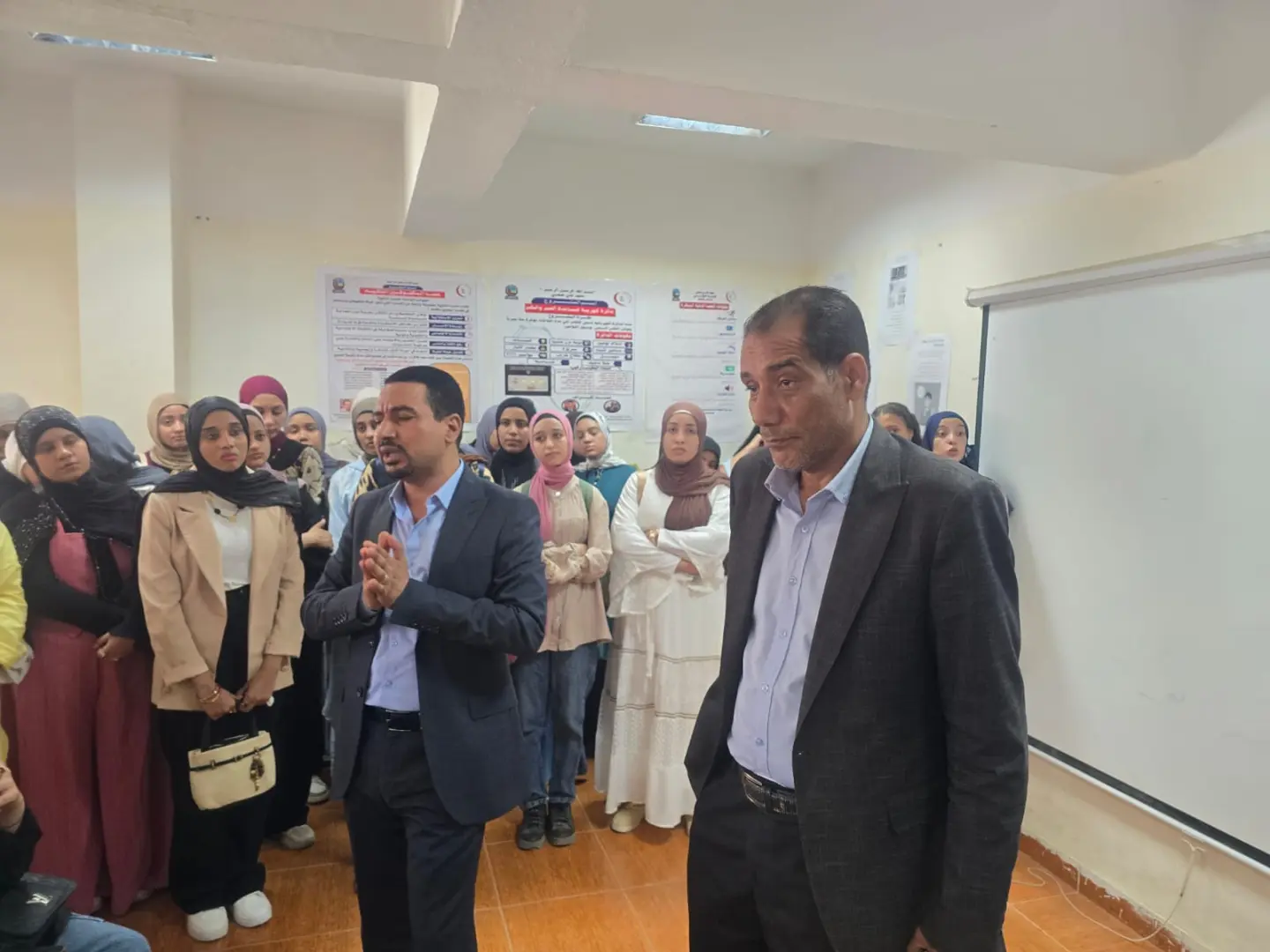 المعهد الفني الصحي بجامعة قنا ينظم حفل استقبال للطلاب الجدد
