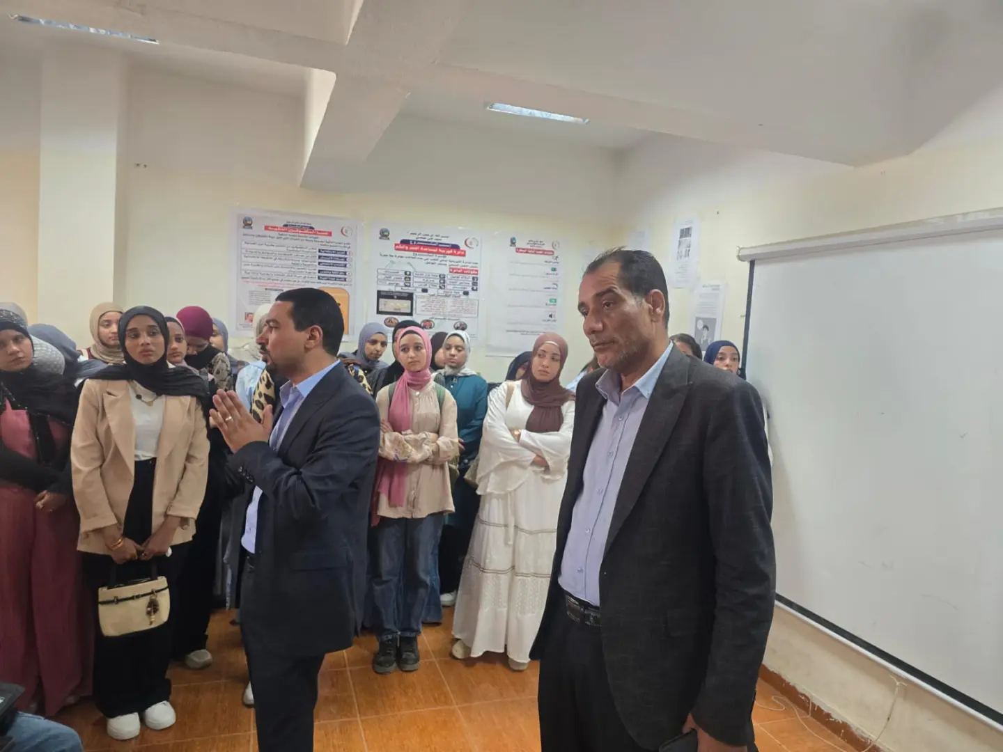 المعهد الفني الصحي بجامعة قنا ينظم حفل استقبال للطلاب الجدد