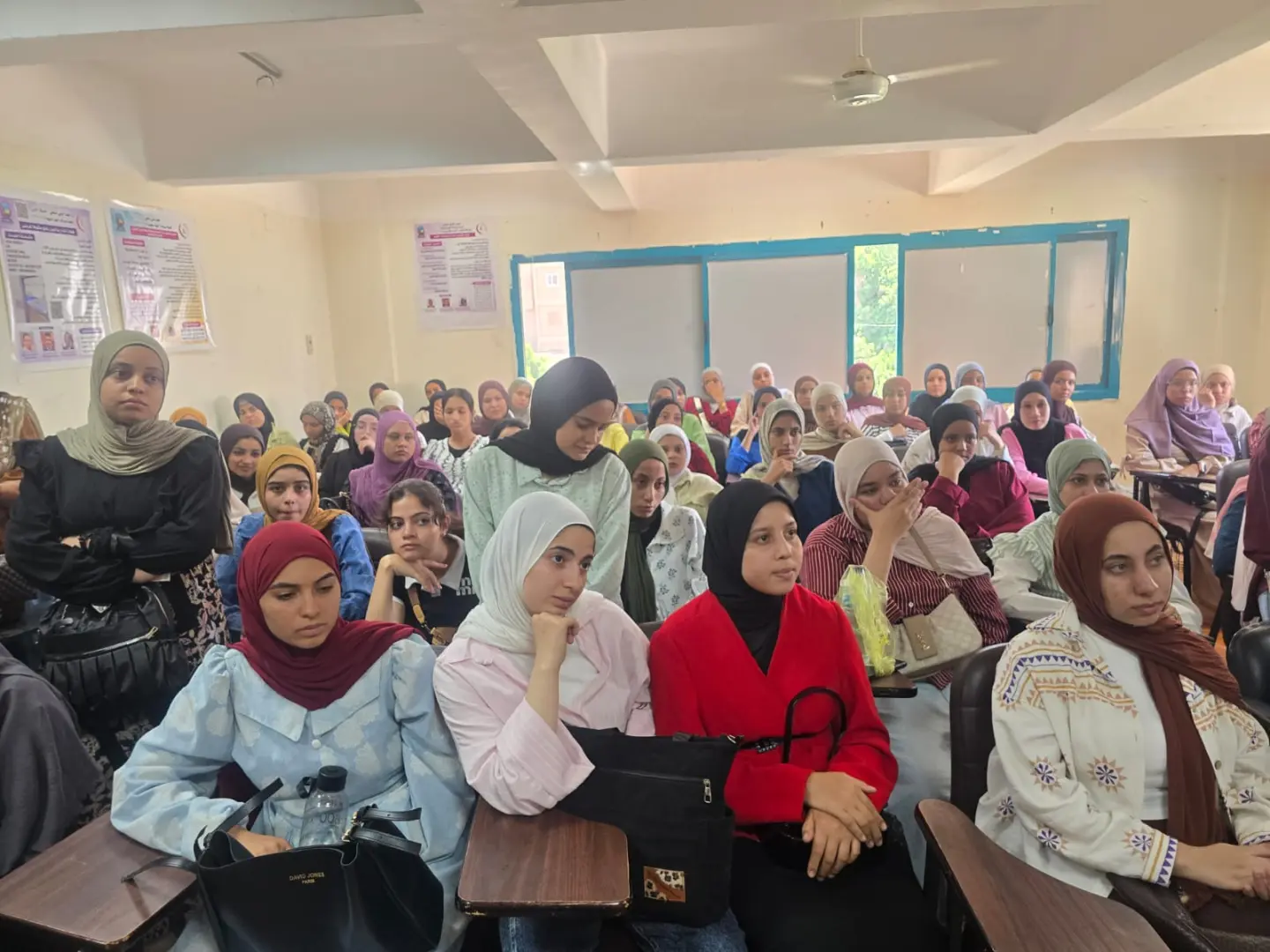 المعهد الفني الصحي بجامعة قنا ينظم حفل استقبال للطلاب الجدد