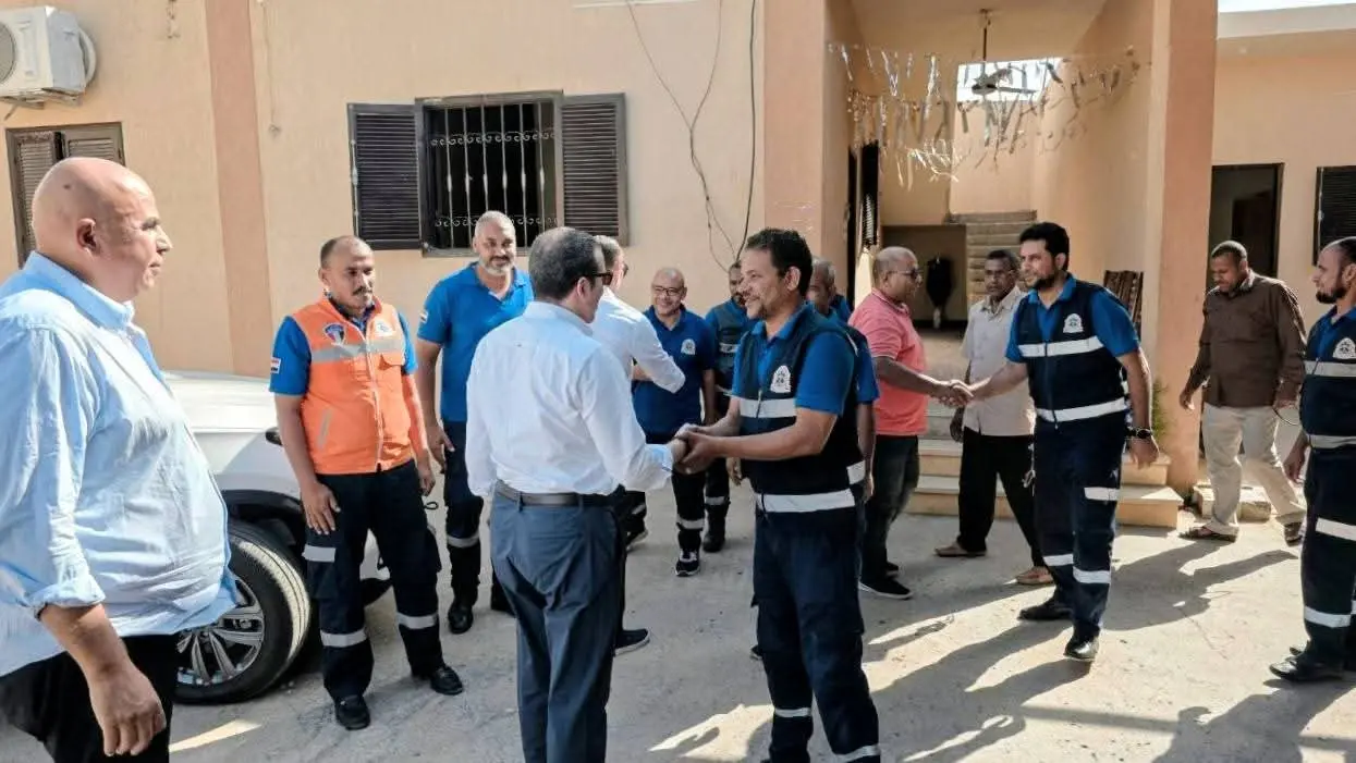 رئيس هيئة الإسعاف يتابع منظومة العمل بقنا ويشيد بكفاءة الأطقم الإسعافية