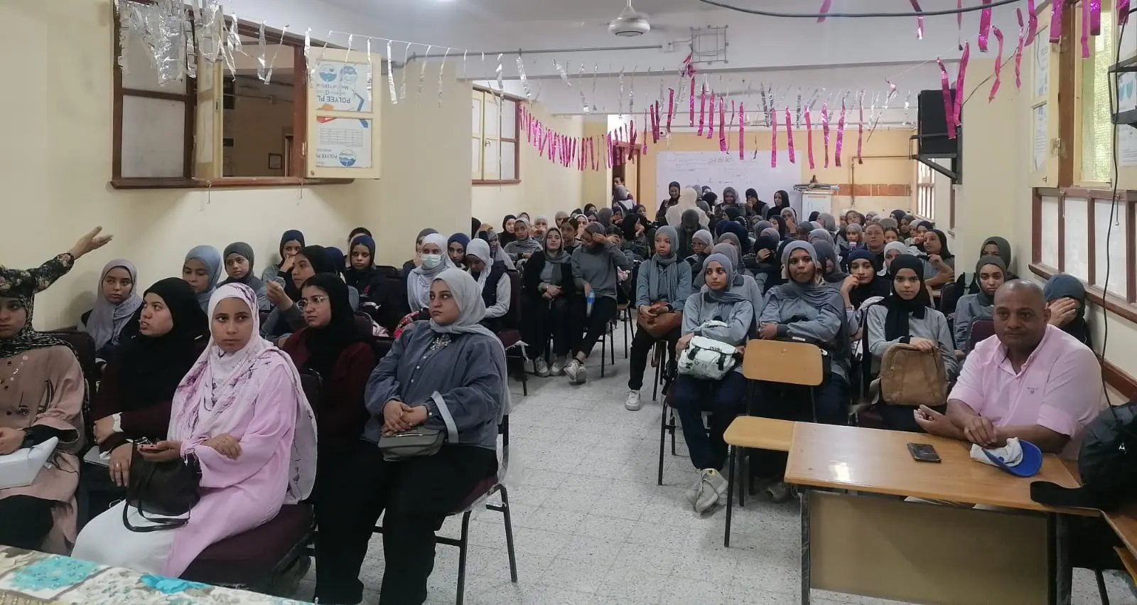 مجمع إعلام قنا يناقش دور الوعي الصحي في بناء المستقبل
