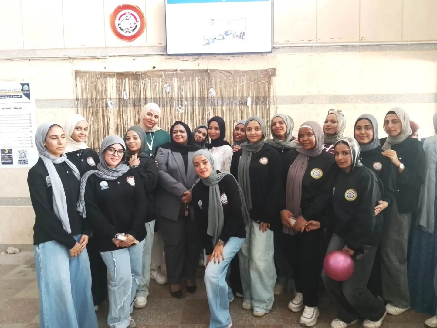 كلية الحقوق بجامعة قنا تنظم يومًا رياضيًا لتعزيز النشاط الطلابي