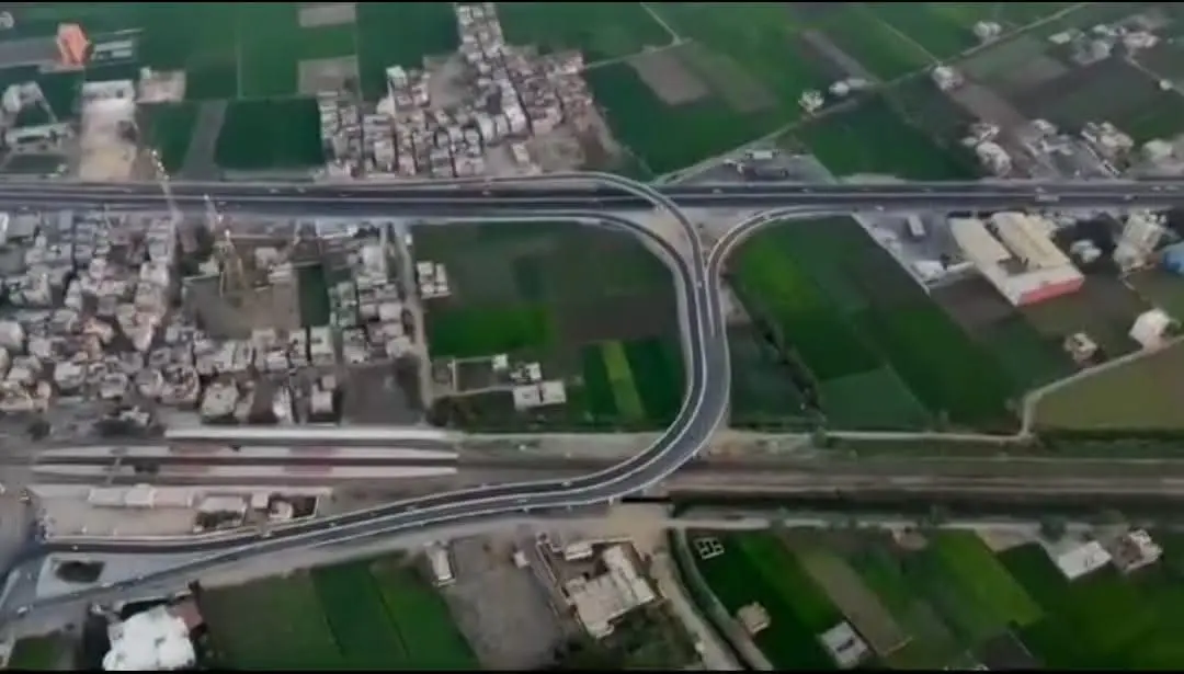 شرايين الجمهورية الجديدة في قلب الدلتا.. طرق وكباري حديثة تفتح آفاق الاستثمار بالبحيرة