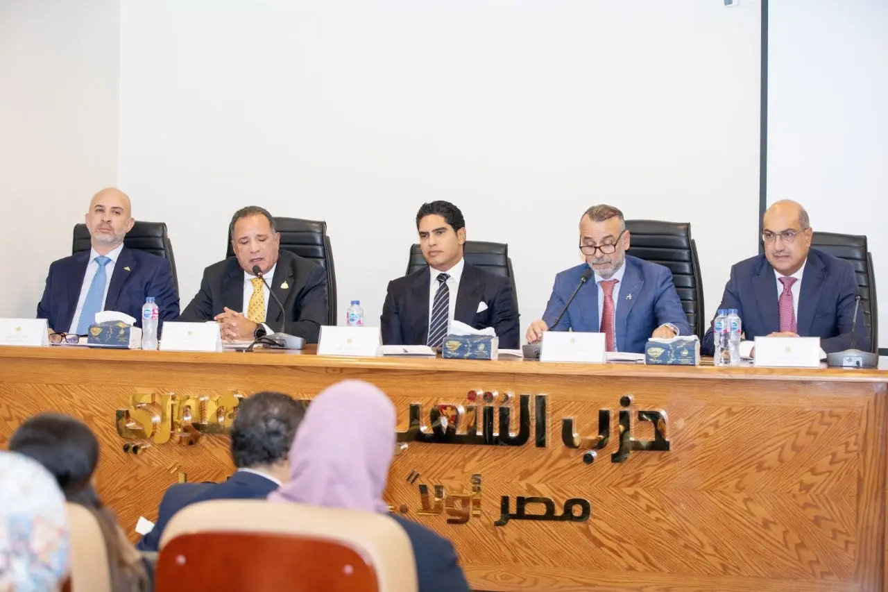 «الشعب الجمهوري» يناقش أجندته التشريعية والرقابية لدور الانعقاد الجديد