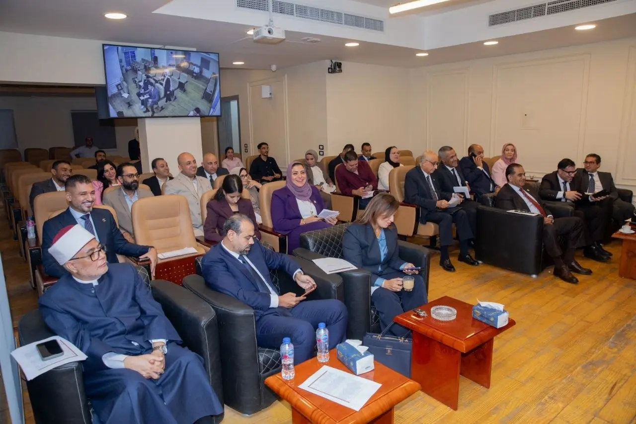 الشعب الجمهوري» يعقد اجتماعًا تنظيميًا مع أمناء الأمانات المركزية ومساعديهم