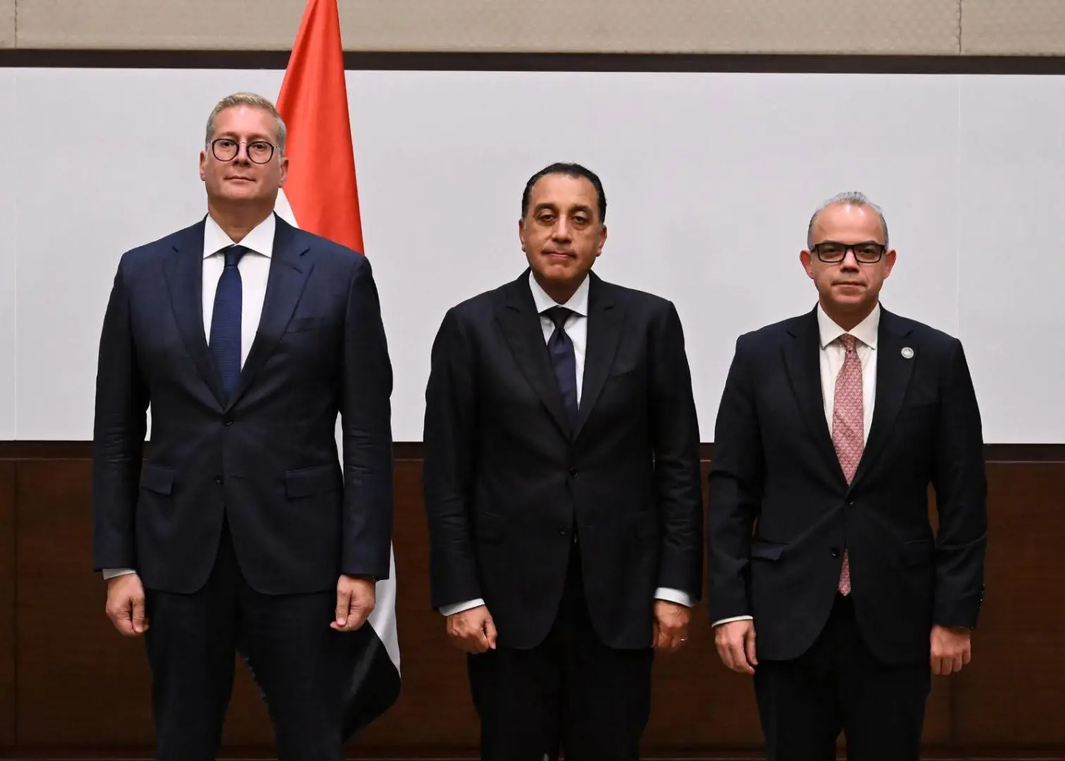 مدبولي يشهد توقيع بروتوكول تعاون بين البترول والاستثمار لجذب استثمارات جديدة
