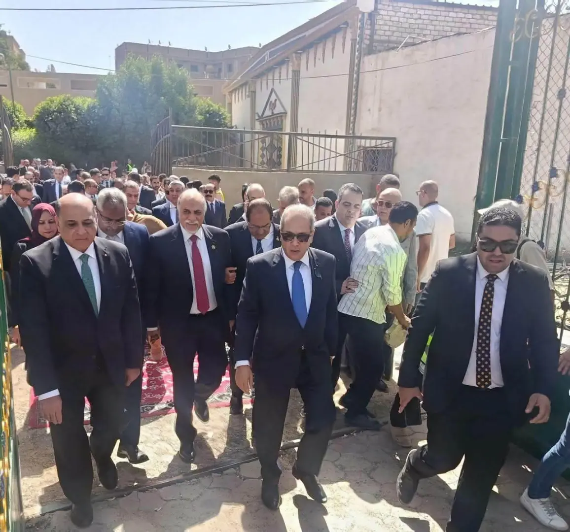 مستقبل وطن ينظم قافلة طبية مجانية ومعرض ملابس لغير القادرين في سوهاج - 1000956754