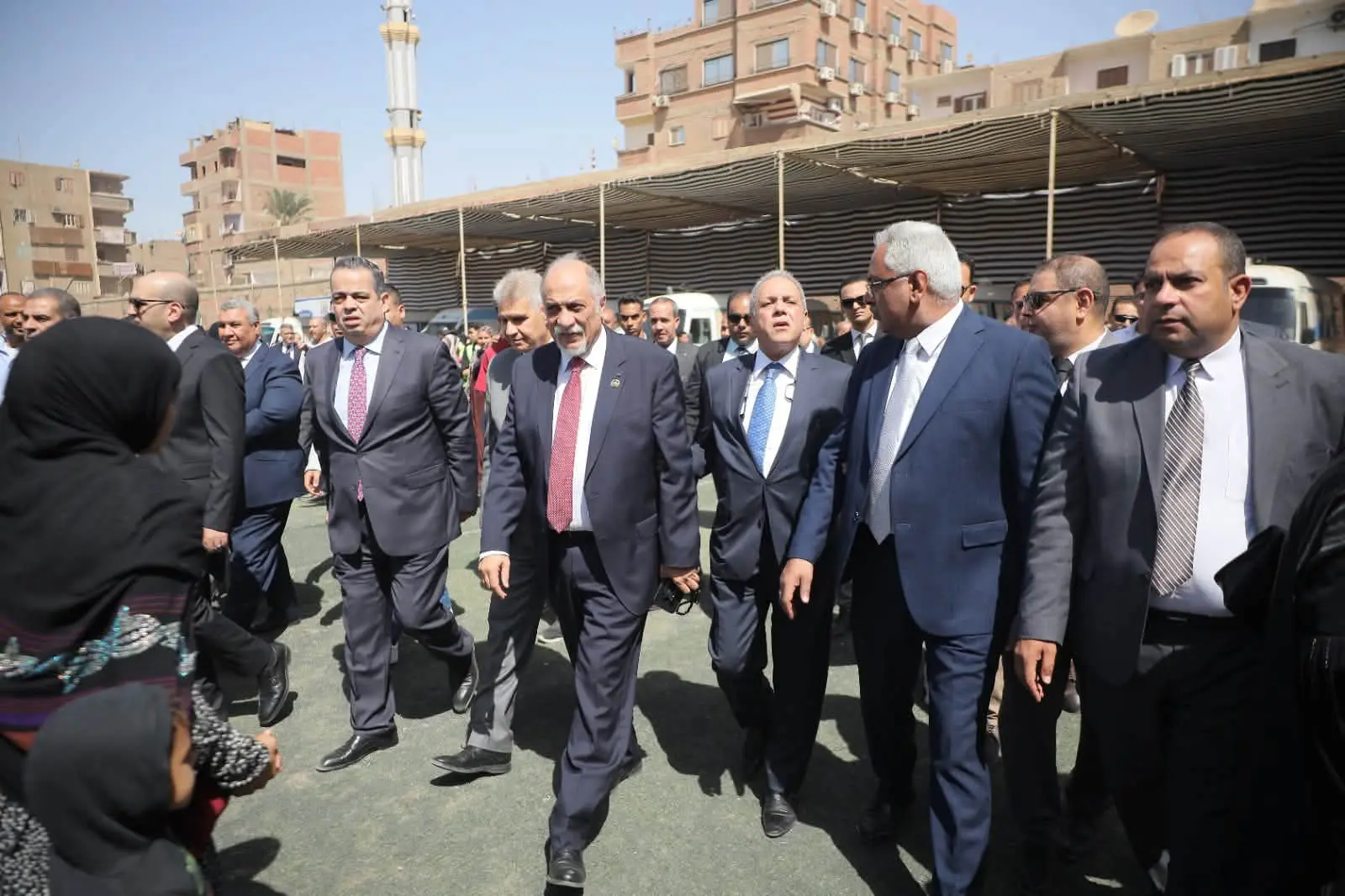 مستقبل وطن ينظم قافلة طبية مجانية ومعرض ملابس لغير القادرين في سوهاج
