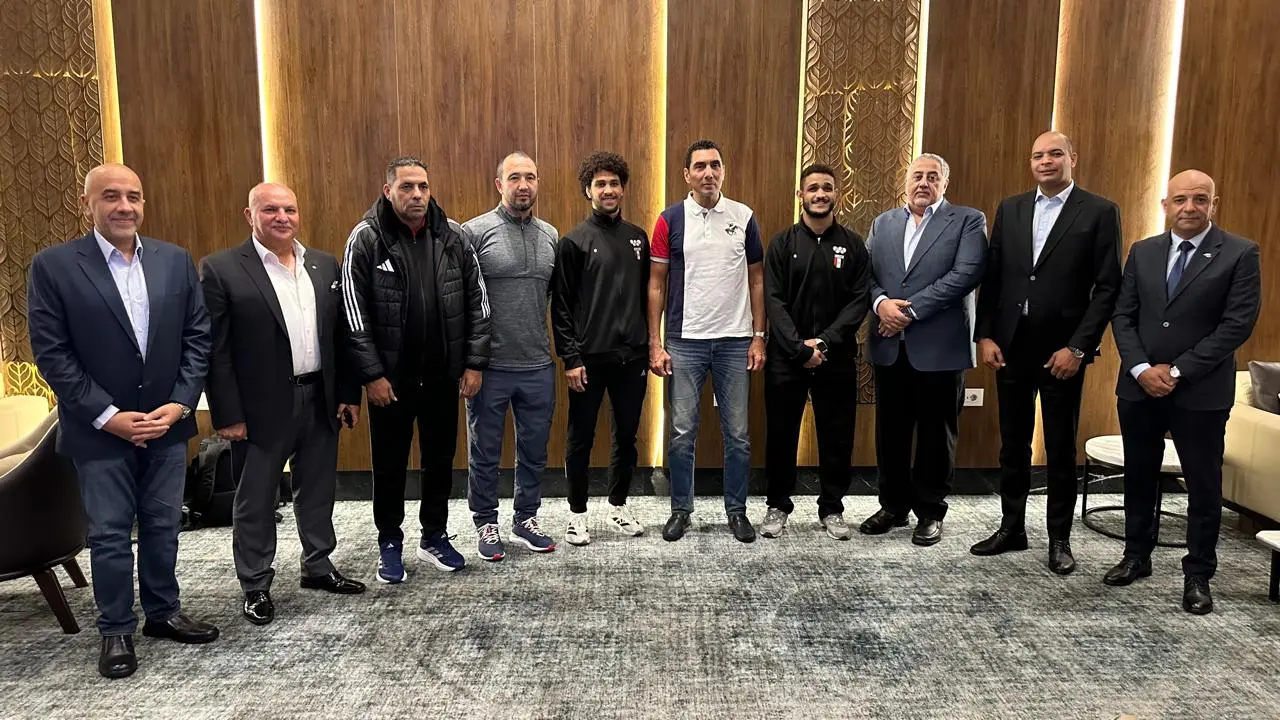 بعد إنجازه التاريخي.. وزير الرياضة يستقبل بطل العالم للمصارعة مصطفى حسين بمطار القاهرة