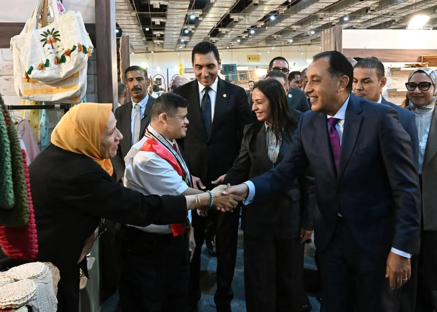 مدبولي يفتتح «تراثنا 2026» بمشاركة أكثر من ألف مشروع.. ويعلن إطلاق استراتيجية للحرف اليدوية