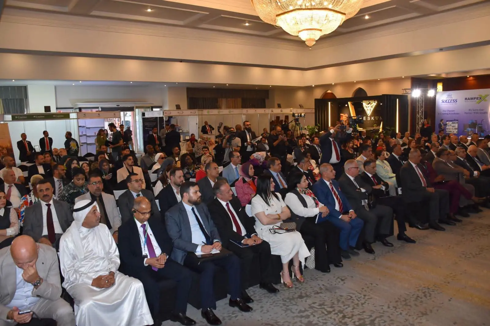 من الأقصر إلى العالم.. قمة الاستثمار العربي الأفريقي تفتح أبواب الشراكات الاقتصادية