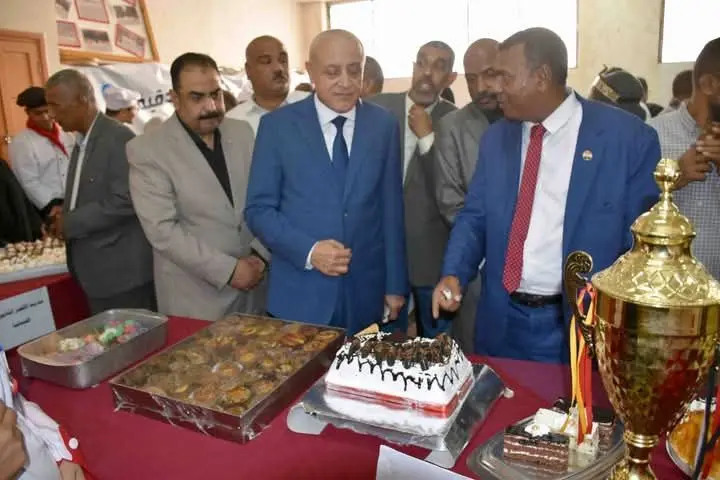 14 مدرسة تشارك في المعرض الثالث للتعليم الفني بالأقصر