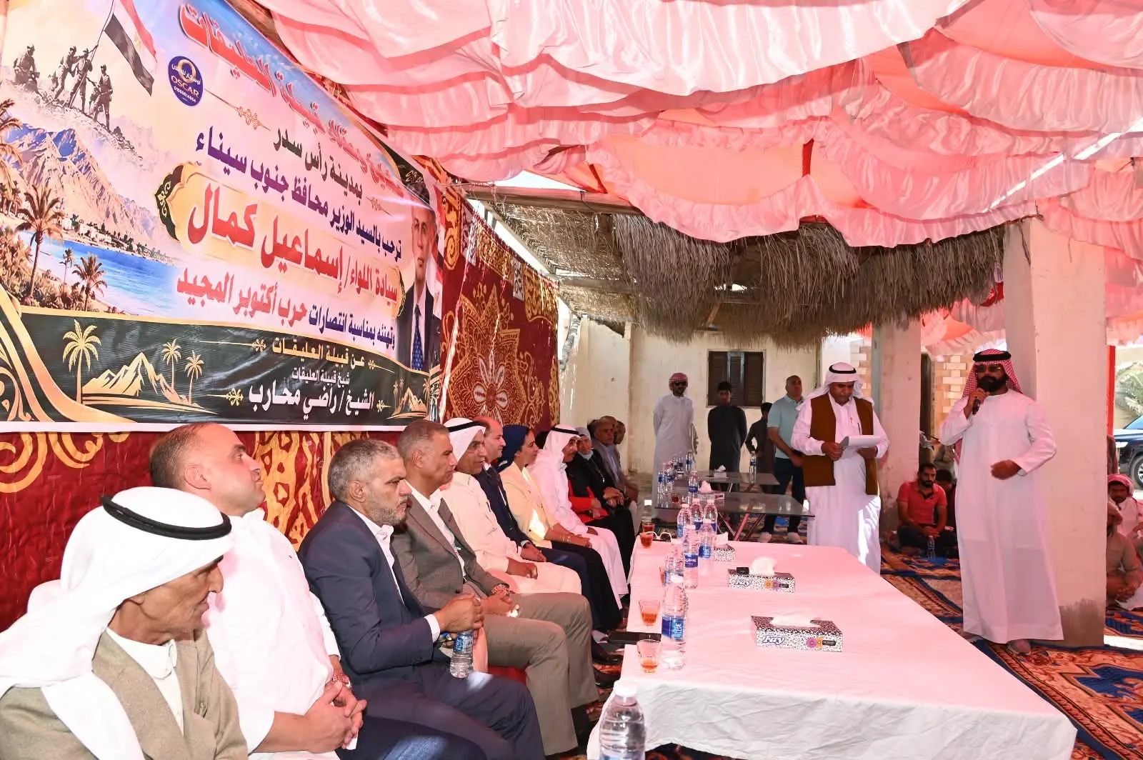 في ذكرى أكتوبر.. محافظ جنوب سيناء يبحث مطالب مشايخ قبائل رأس سدر