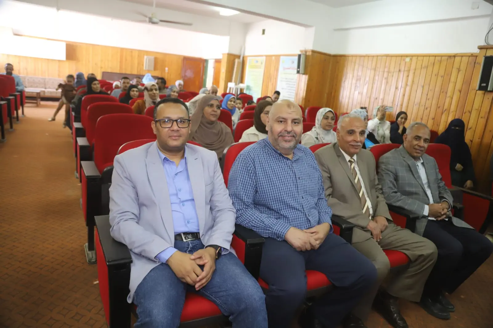 دراسة بجامعة قنا تكشف دور البكتيريا النافعة في حماية الألبان من الفساد