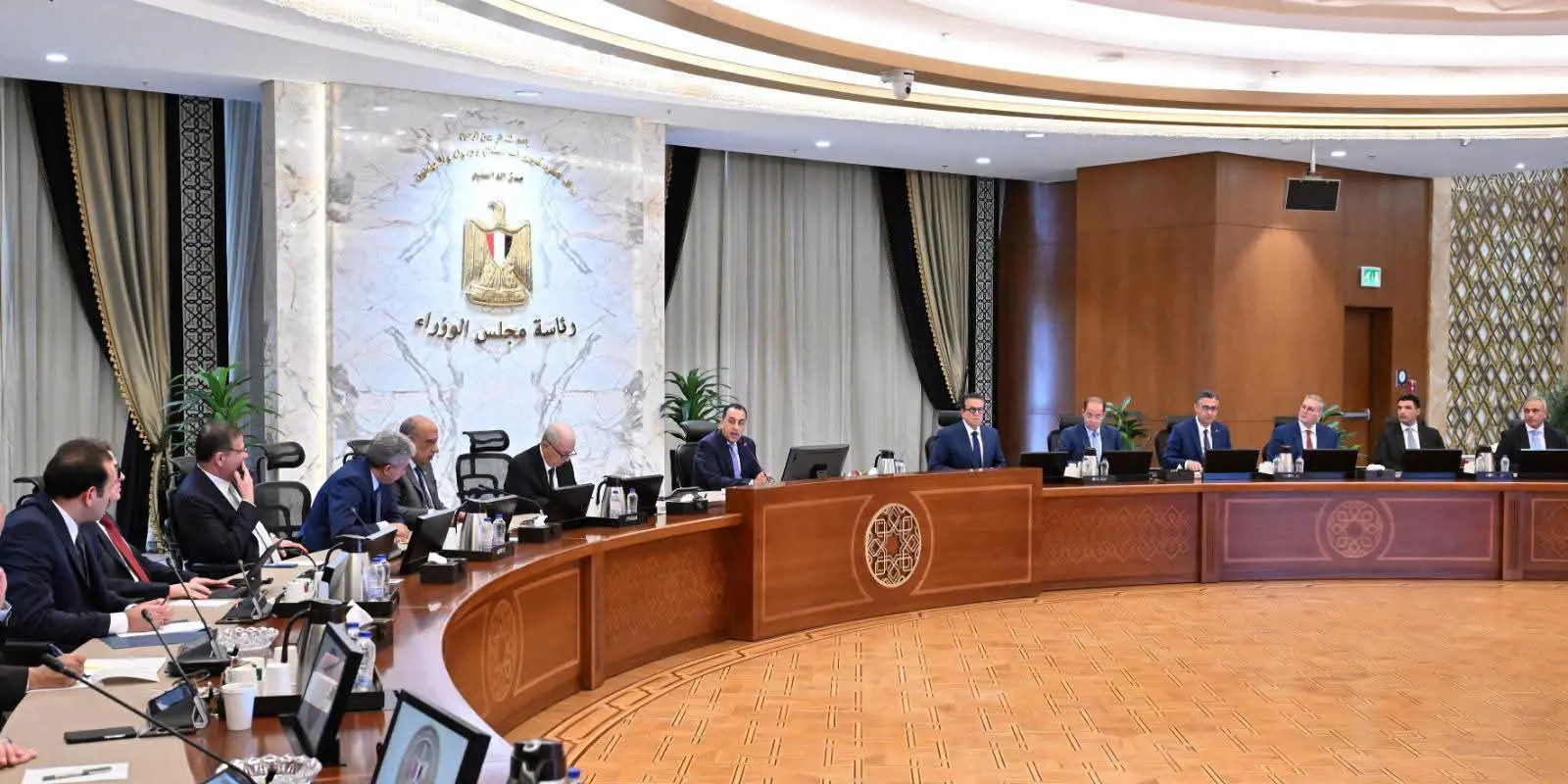 مدبولي يوجه بتأمين احتياجات السوق وزيادة المخزون الاستراتيجي
