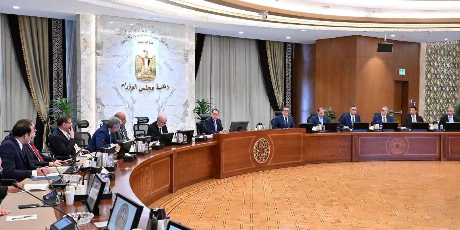مدبولي يوجه بتأمين احتياجات السوق وزيادة المخزون الاستراتيجي