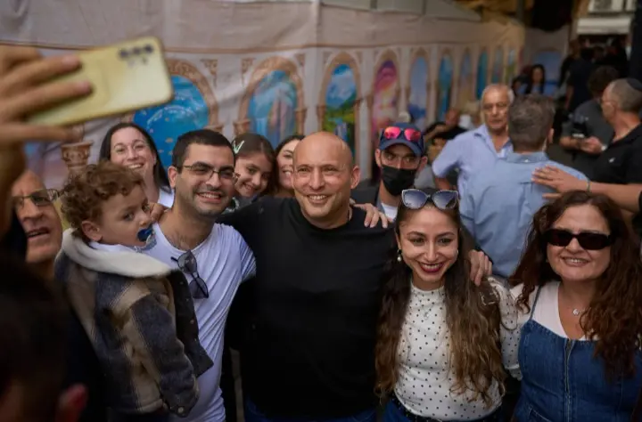 هل يفقد نتنياهو عرشه السياسي؟ سباق الكنيست يشتعل ومفاجآت محتملة في الانتخابات الإسرائيلية