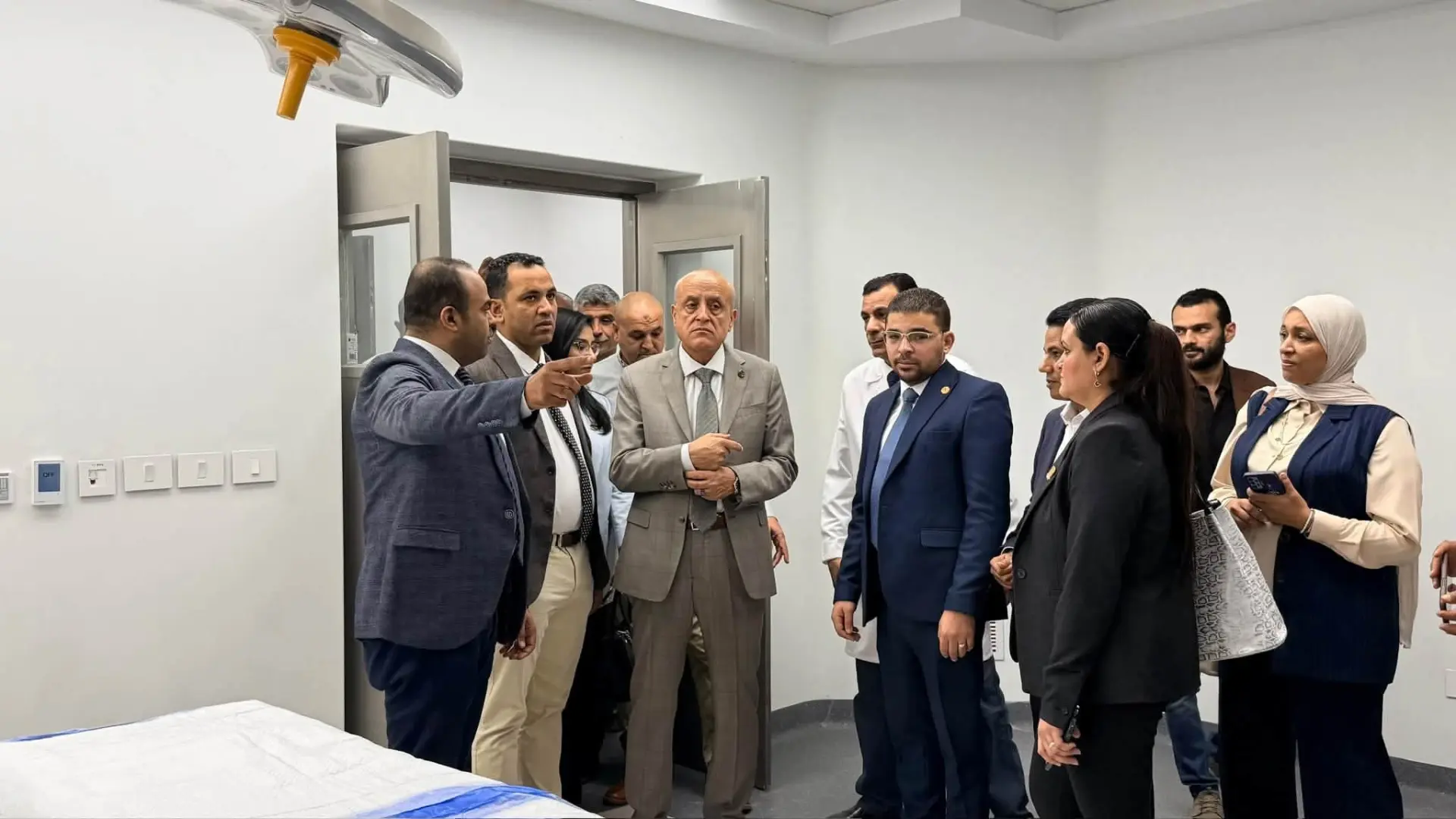 باستثمارات تتجاوز 11 مليون جنيه.. افتتاح وحدات السموم والسكتة الدماغية والحروق بمجمع الأقصر الدولي