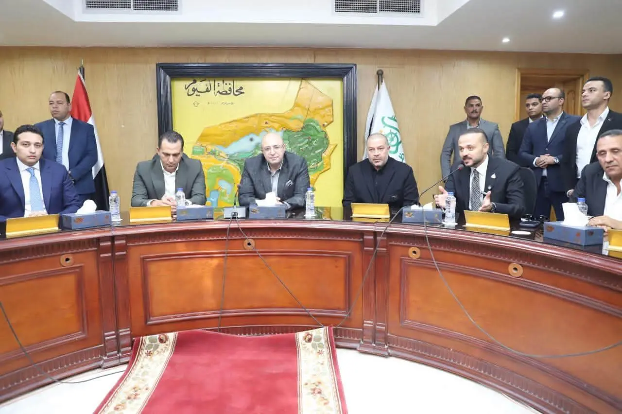 «مستقبل وطن» يصل الفيوم بـ3 مبادرات خدمية.. قافلة طبية مجانية وسداد مصروفات دراسية وتطوير 9 غرف عمليات