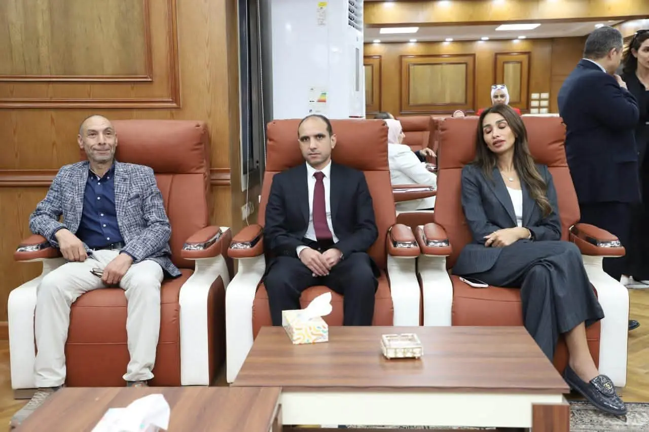 «مستقبل وطن» يصل الفيوم بـ3 مبادرات خدمية.. قافلة طبية مجانية وسداد مصروفات دراسية وتطوير 9 غرف عمليات - 1000999070