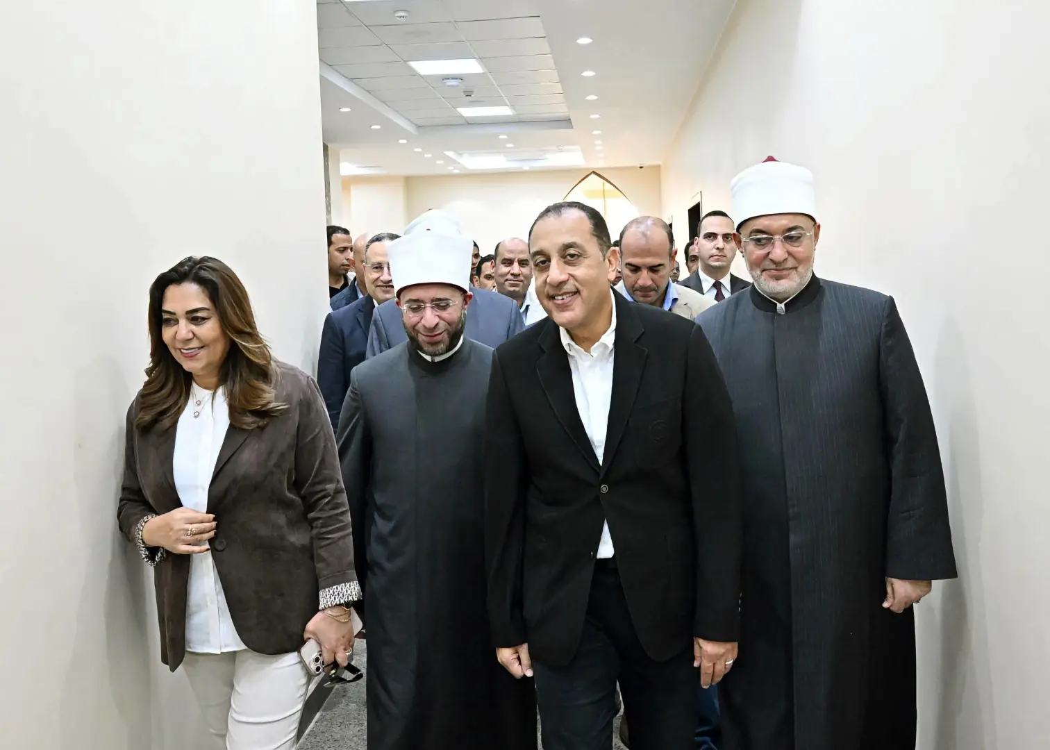 رئيس الوزراء يفتتح فرع دار الإفتاء المصرية بالسويس