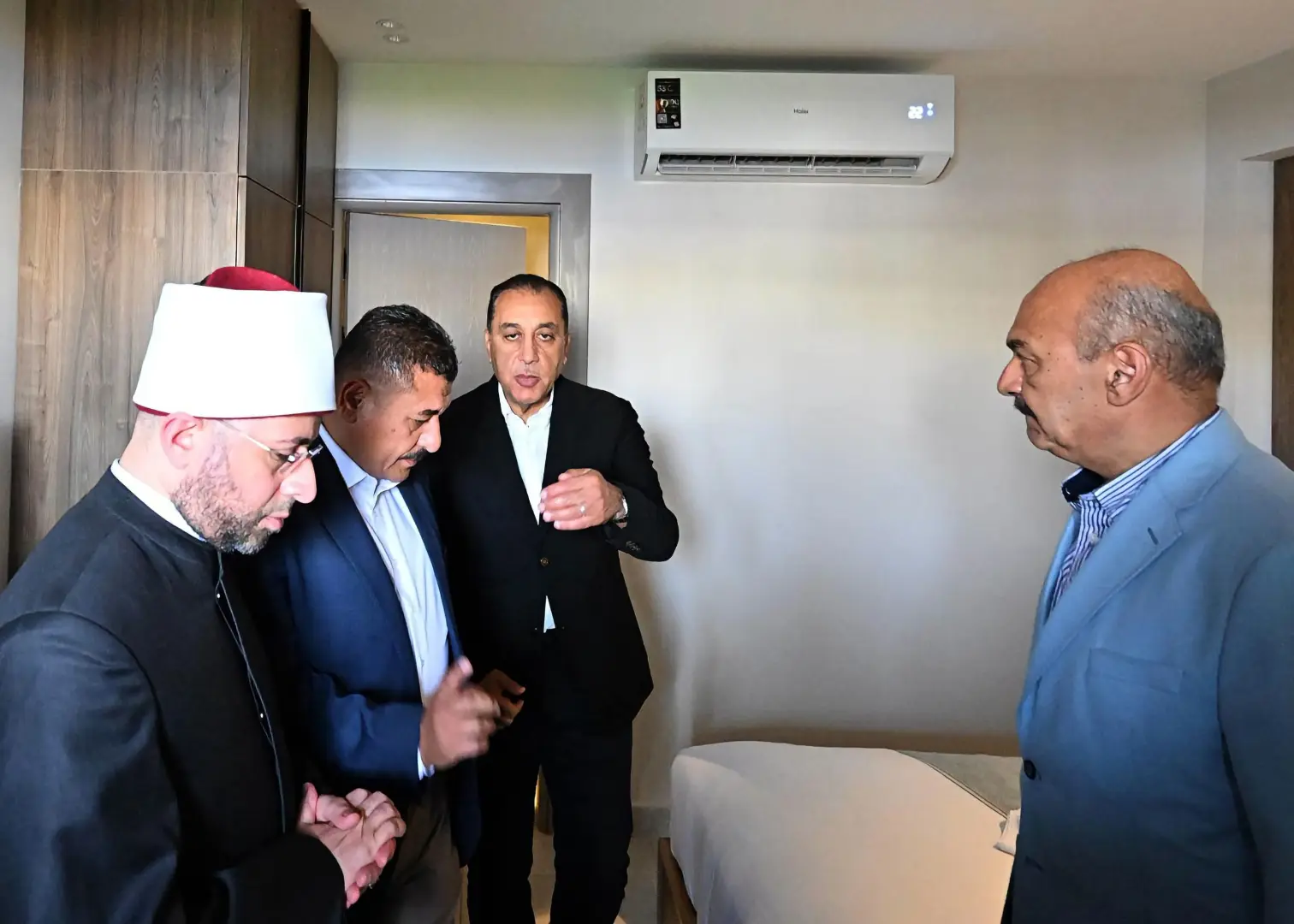 مدبولي يفتتح فندق رويال بالاس بالسويس.. 92 وحدة إقامة لدعم السياحة والاستثمار