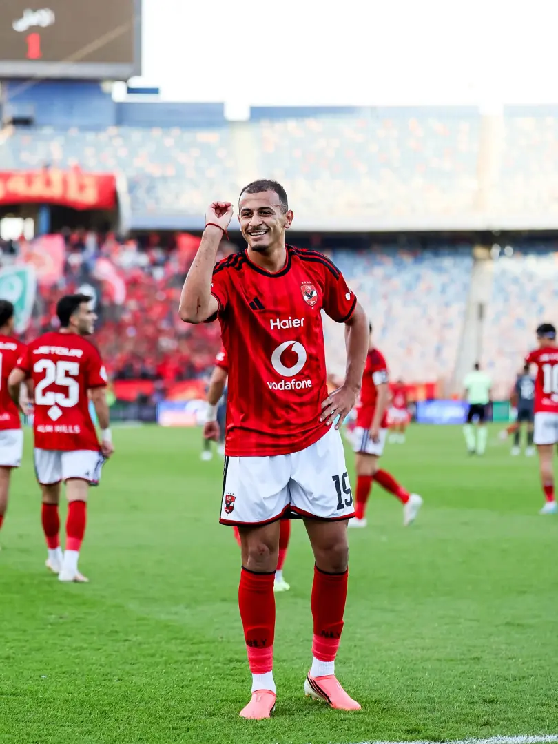 الأهلي يتجاوز مودرن سبورت بهدف الساعي.. وشوبير ينقذ الأحمر من التعادل في الدوري