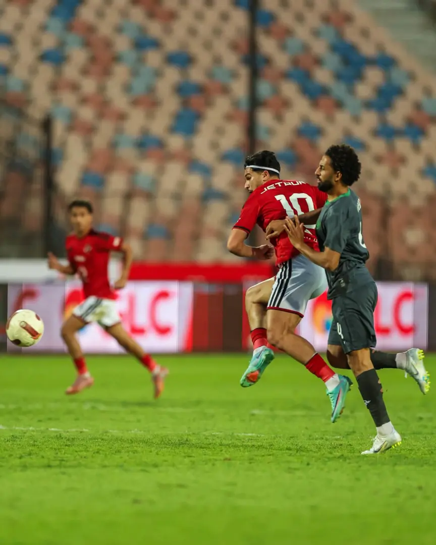الأهلي يتجاوز مودرن سبورت بهدف الساعي.. وشوبير ينقذ الأحمر من التعادل في الدوري