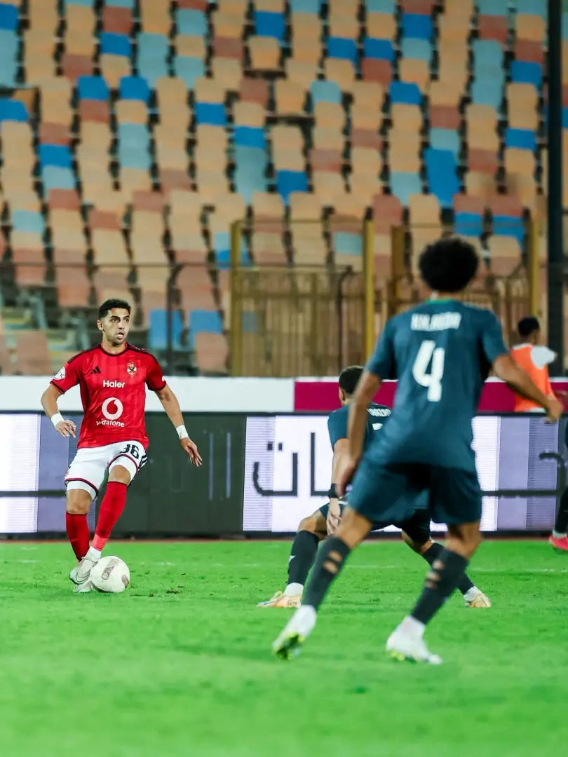 الأهلي يتجاوز مودرن سبورت بهدف الساعي.. وشوبير ينقذ الأحمر من التعادل في الدوري