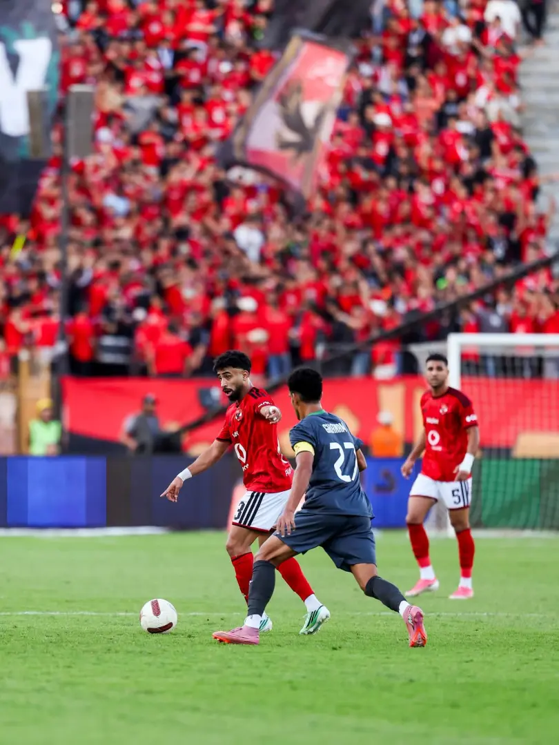 الأهلي يتجاوز مودرن سبورت بهدف الساعي.. وشوبير ينقذ الأحمر من التعادل في الدوري