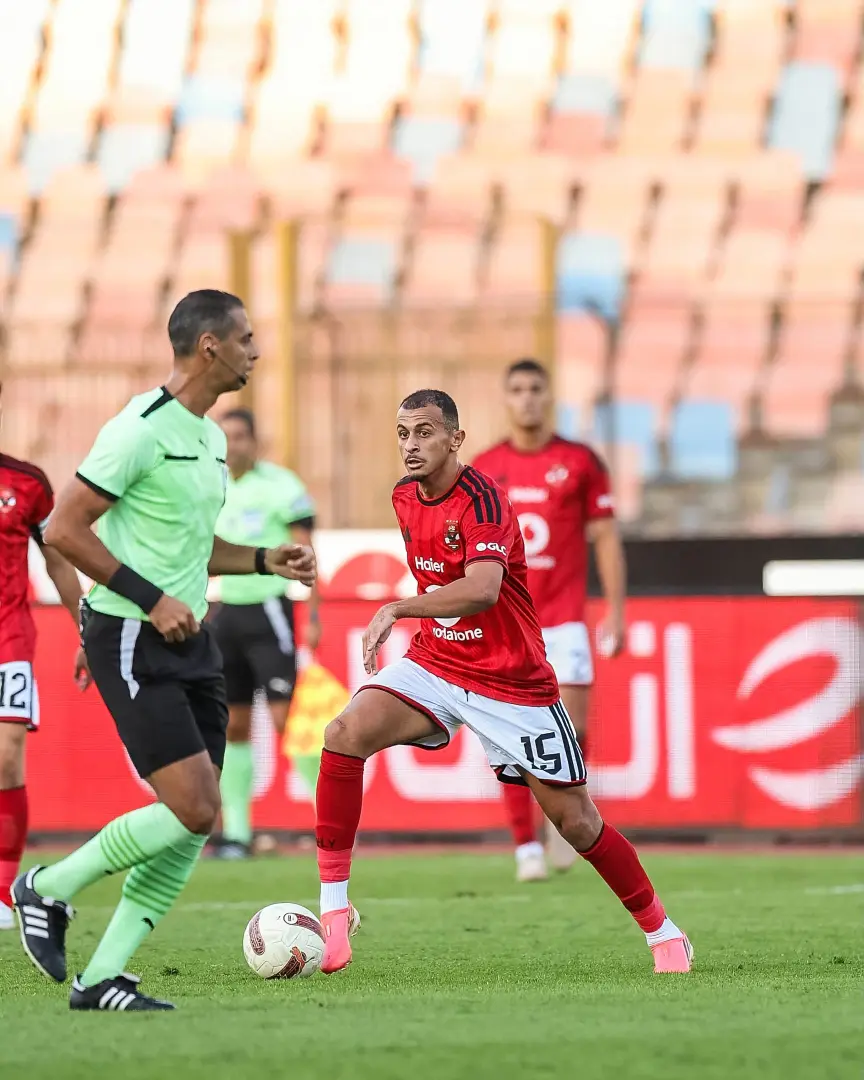 الأهلي يتجاوز مودرن سبورت بهدف الساعي.. وشوبير ينقذ الأحمر من التعادل في الدوري