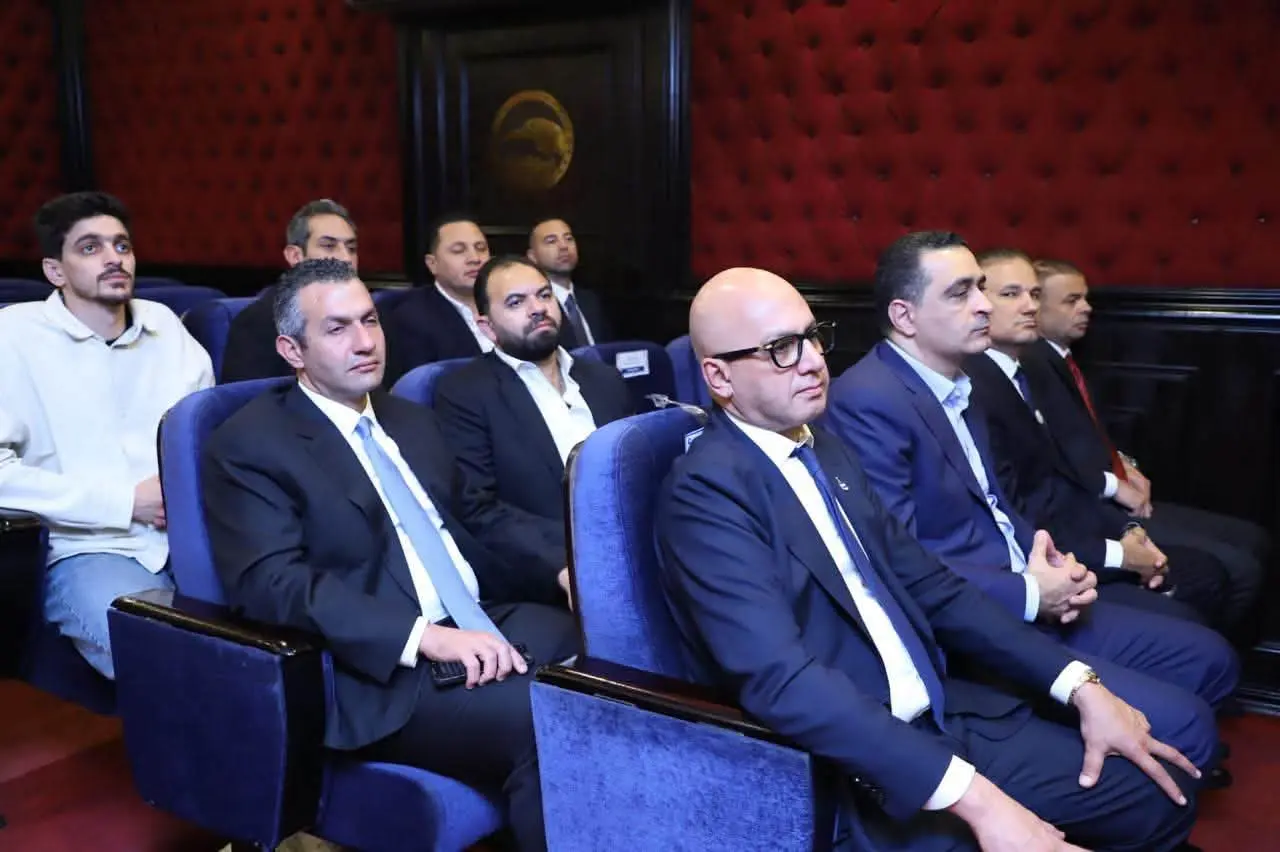 لأول مرة في تاريخ الحياة السياسية المصرية.. «مستقبل وطن» يجمع قياداته وأماناته بالمحافظات عبر الفيديو كونفرانس