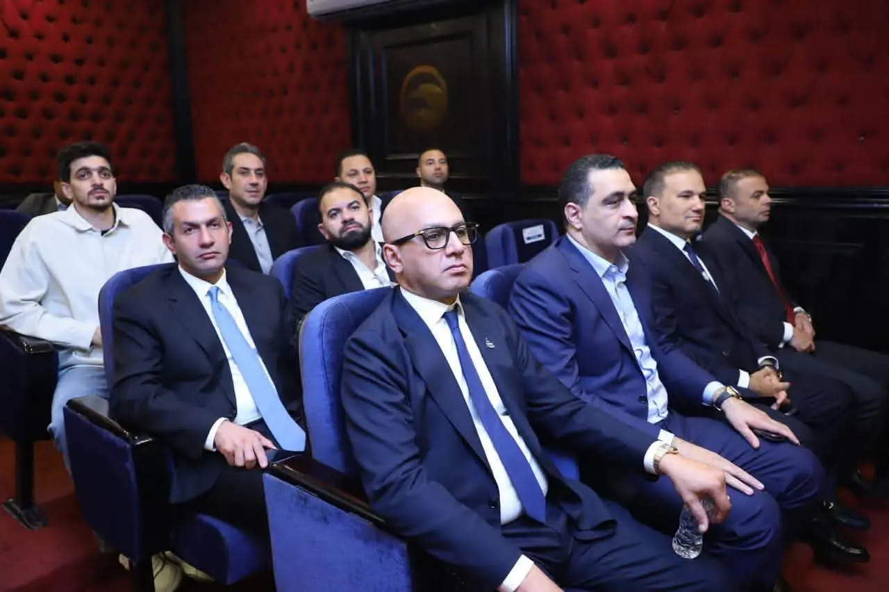 لأول مرة في تاريخ الحياة السياسية المصرية.. «مستقبل وطن» يجمع قياداته وأماناته بالمحافظات عبر الفيديو كونفرانس - 1001003294