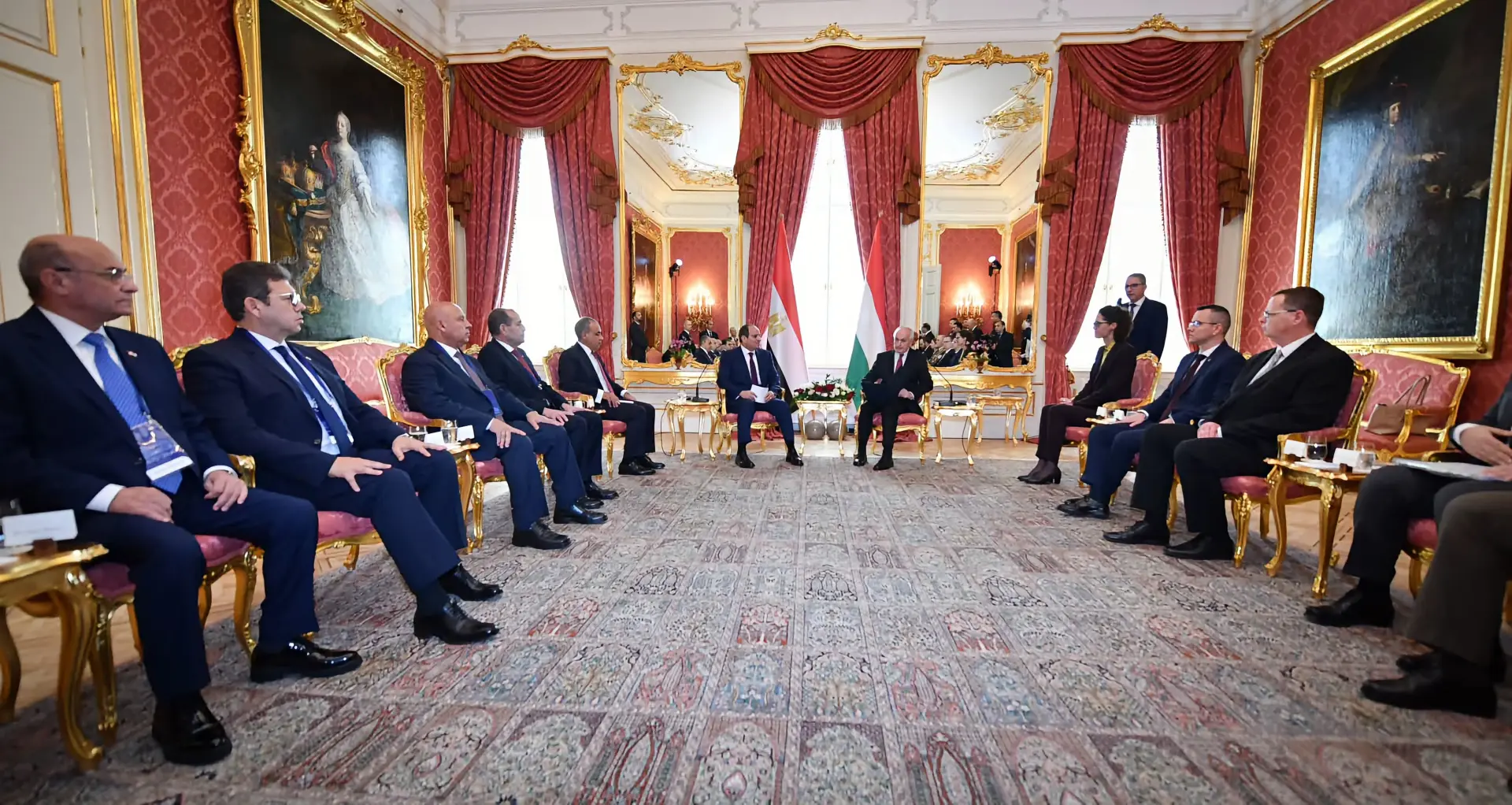 السيسي من بودابست: تعزيز الشراكة الاستراتيجية مع المجر ومشروعات مشتركة في البنية التحتية