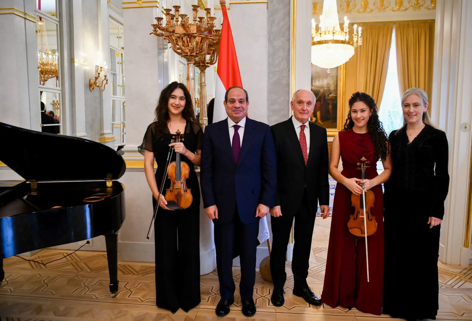 السيسي من بودابست: تعزيز الشراكة الاستراتيجية مع المجر ومشروعات مشتركة في البنية التحتية
