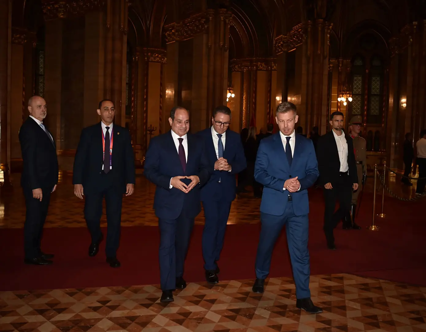 السيسي من البرلمان المجري: تعزيز الشراكة الاستراتيجية وتوسيع التعاون الاقتصادي والاستثماري بين مصر والمجر