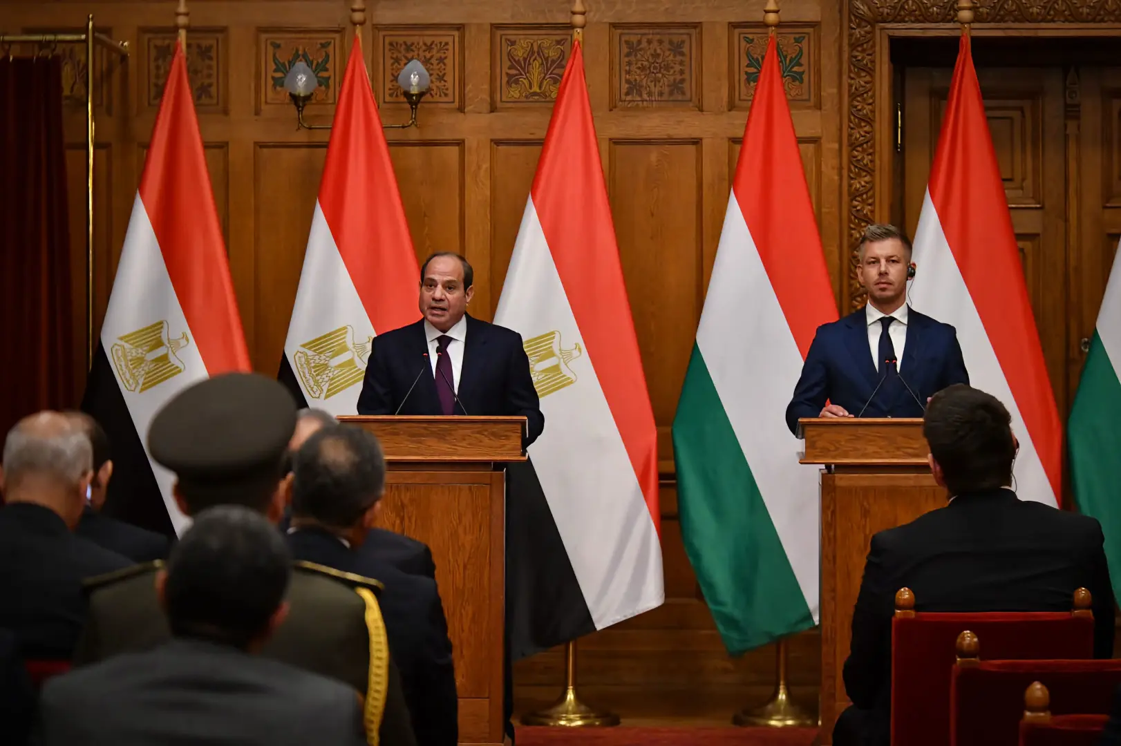 السيسي من البرلمان المجري: تعزيز الشراكة الاستراتيجية وتوسيع التعاون الاقتصادي والاستثماري بين مصر والمجر